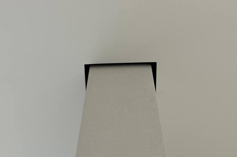 Теневые потолки с трековым светом