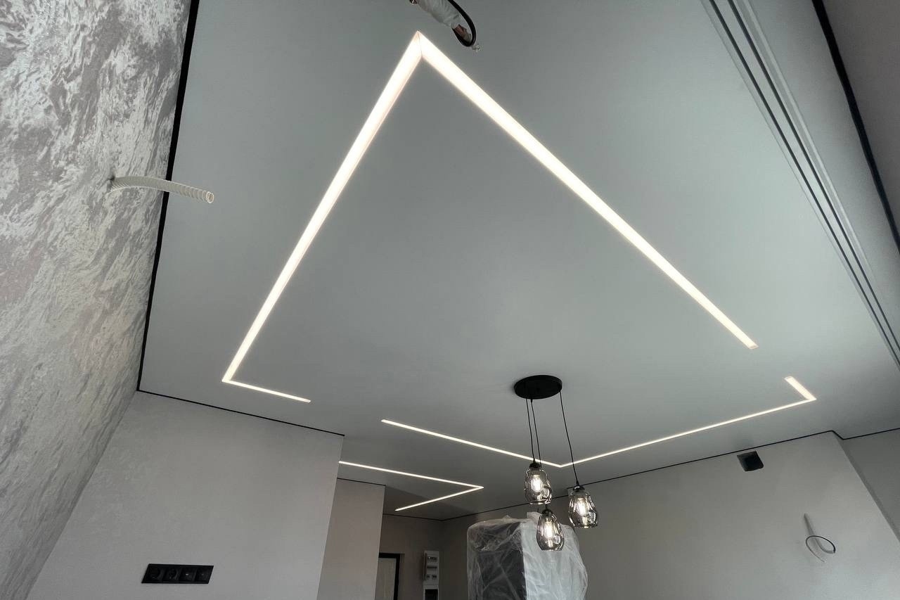 Световые линии на всю квартиру