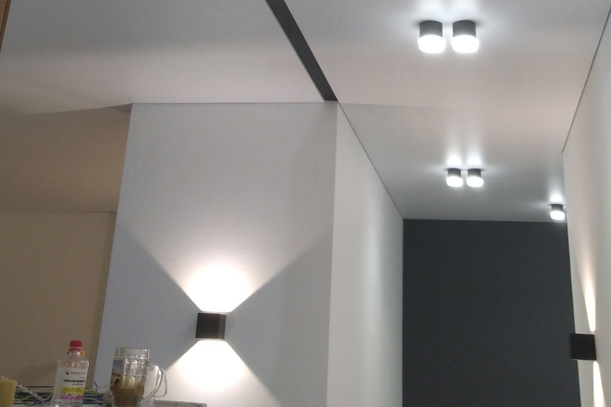 Трековая система на кухню + коридор