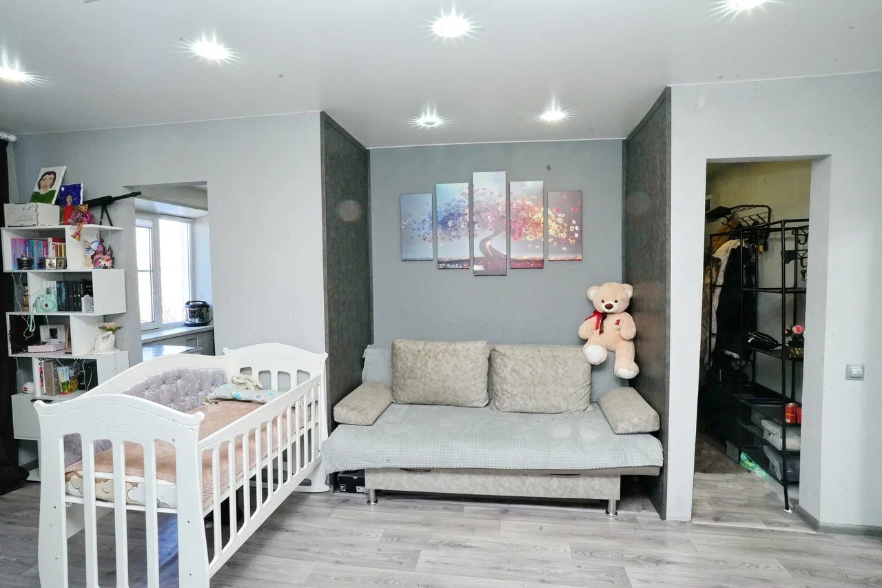 Белый матовый потолок в квартиру