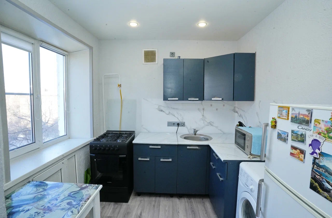 Белый матовый потолок в квартиру